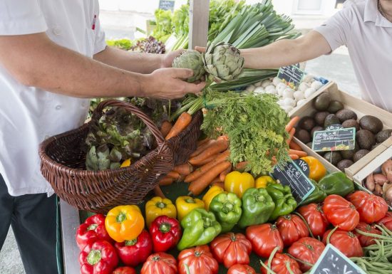 Marché hebdomadaire de Villedieu-la-Blouère