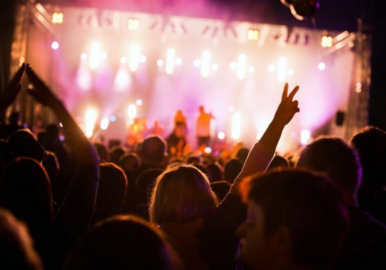 Festival Du foin dans les Granges – Week-end afro rock et électro