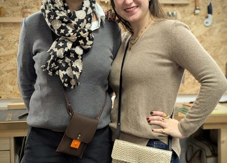 Atelier Maroline : fabrication de porte-carte, trousse ou pochette en cuir – OPTION Duo adulte – enfant