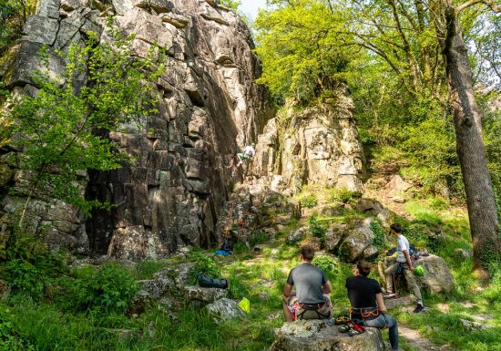 Escalade au Rocher du Manis : fermé temporairement