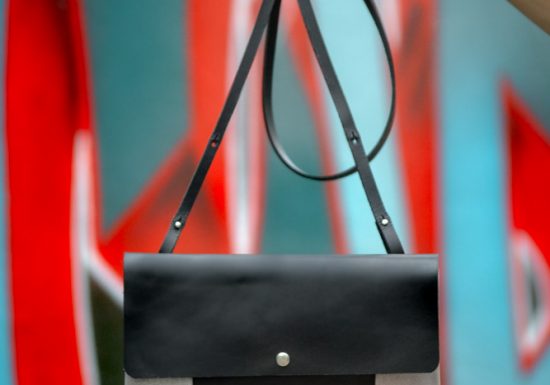 Atelier cuir Maroline : fabrication d’un sac artisanal