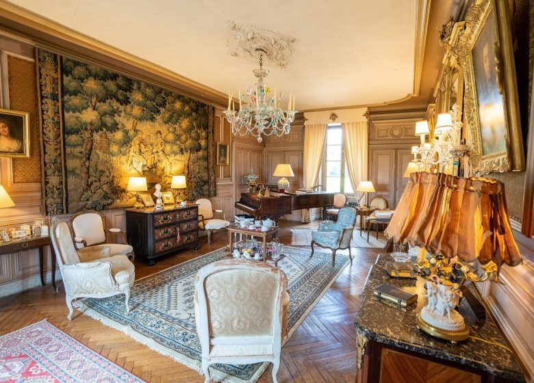 Salle de séminaires et parc de réception – Parc du Martreil