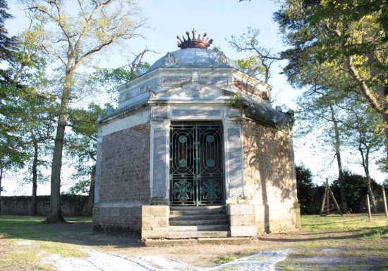 BALADE À LA DÉCOUVERTE DU BOURG DE BOUZILLÉ