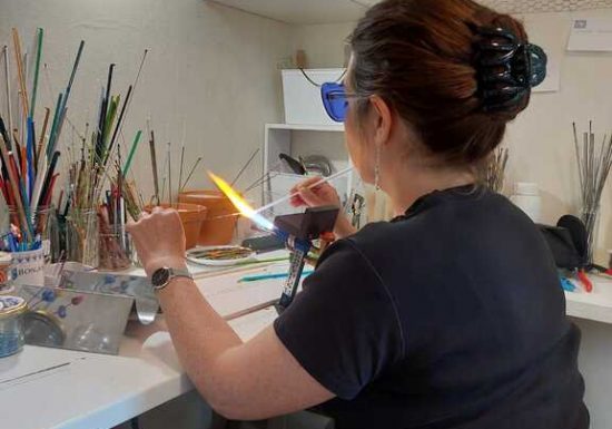 Verre Emeraude, intitiation au filage de verre