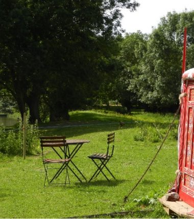 Yourtes Au bout de l’île